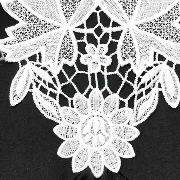 Joress Curve Lace Crochet Cold Shoulder Top 2XL Women Black Whimsigoth Fairy Y2K - Picture 4 of 14